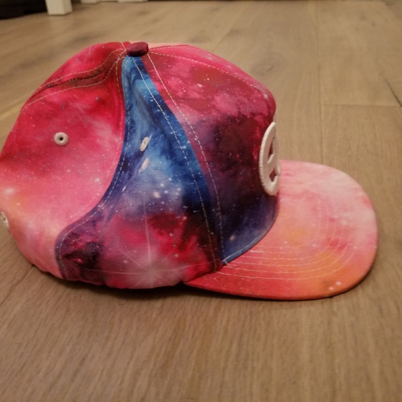 EDC Limited Edition 20th Anniversary Hat (RARE!) - Picture 2 of 4